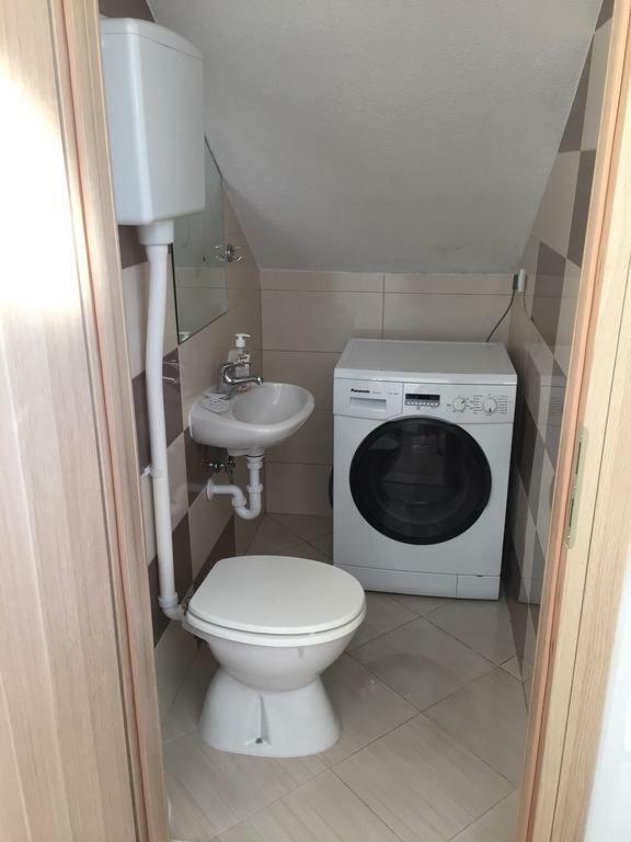 Apartment Nehaj Kaštela Екстериор снимка